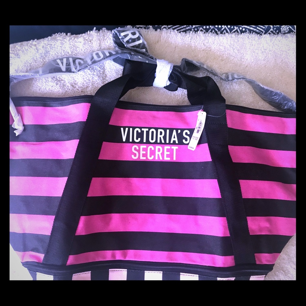 Sold Victoria's Secret Beach Bag